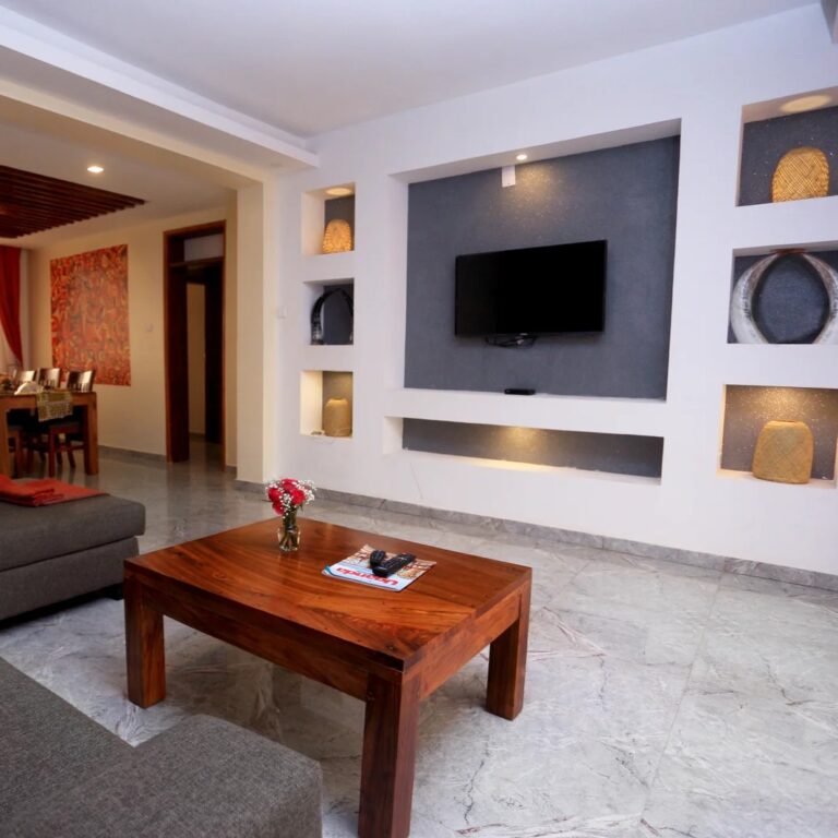 Deluxe – Three Bedroom Apartment